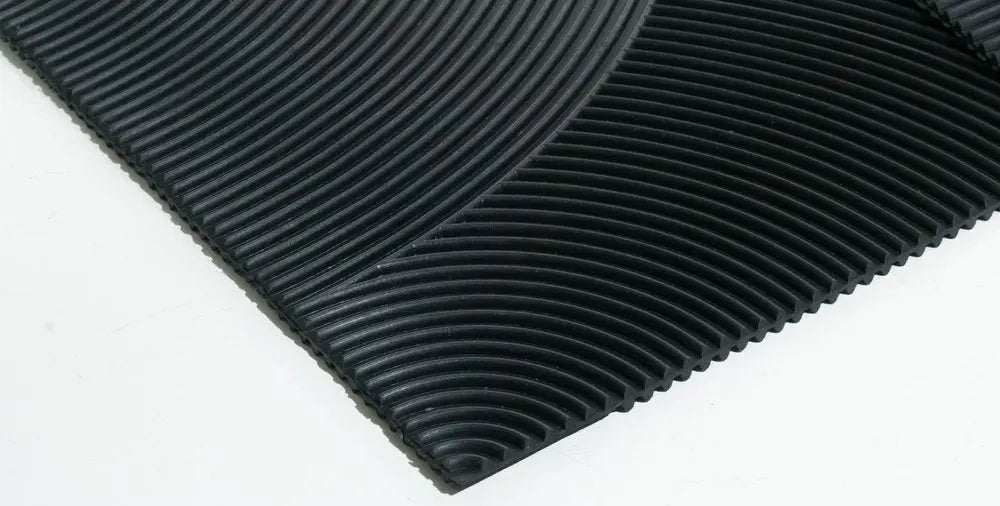 18" X 30" Black Rubber Outdoor Door Mat - NOBLE HOME INTERIORS