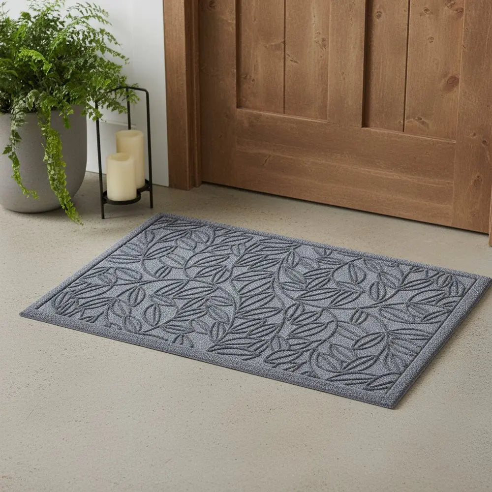 24" X 36" Gray Botanical Leaves Outdoor Polypropylene Door Mat - NOBLE HOME INTERIORS