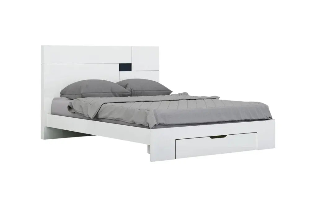 Four Piece White Solid Wood Bedroom Set With Mirror HomeRoots