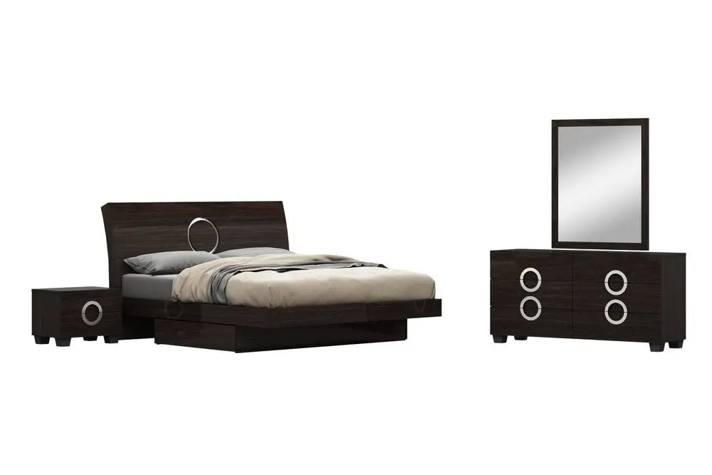 Four Piece Wood Brown Solid Wood Bedroom Set With Mirror HomeRoots