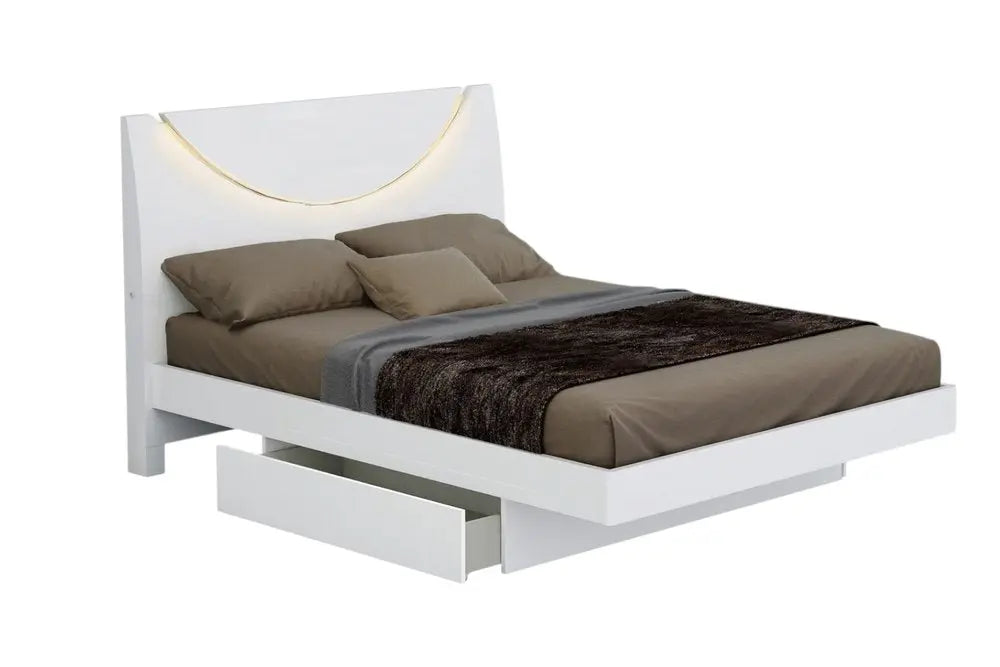 Four Piece White Solid and Manufactured Wood Bedroom Set With Mirror HomeRoots