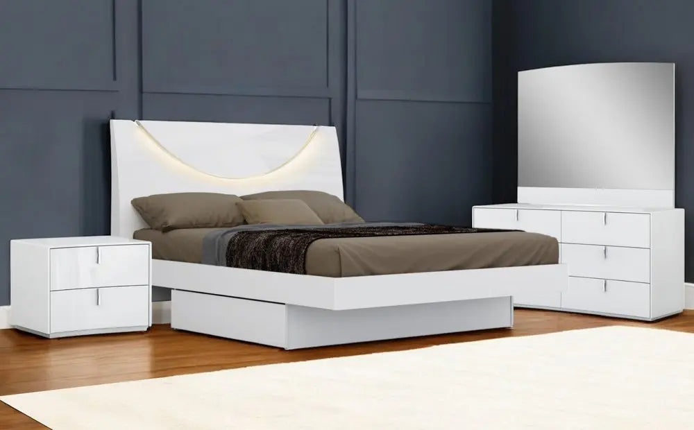 Four Piece White Solid and Manufactured Wood Bedroom Set With Mirror HomeRoots