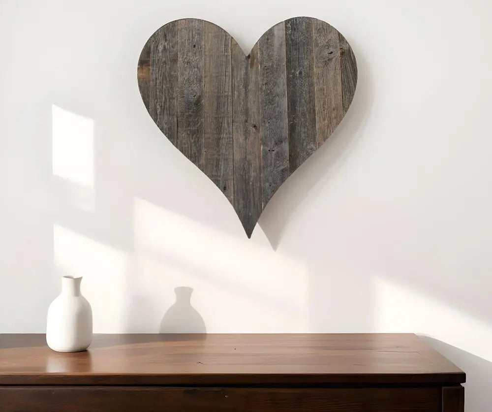 18" Weathered Gray Reclaimed Wood Heart Wall Decor HomeRoots
