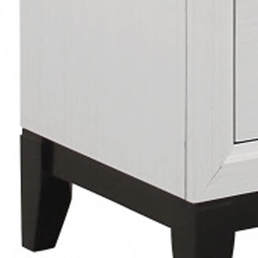 31" White Wood Five Drawer Standard Chest