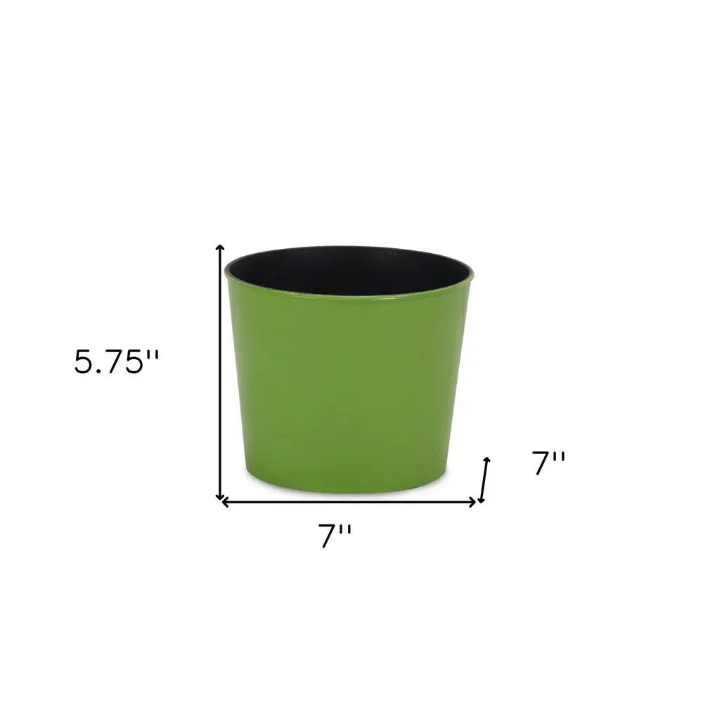 7" Lime Green Recycled Plastic Indoor Outdoor Round Pot Planter - NOBLE HOME INTERIORS